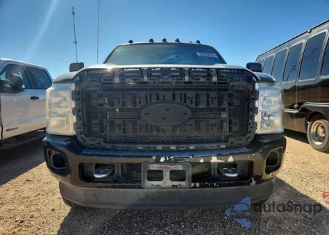 2016 Ford F350 Super Duty z USA, uszkodzony, nr VIN 1FT8W3DT5GEA27442